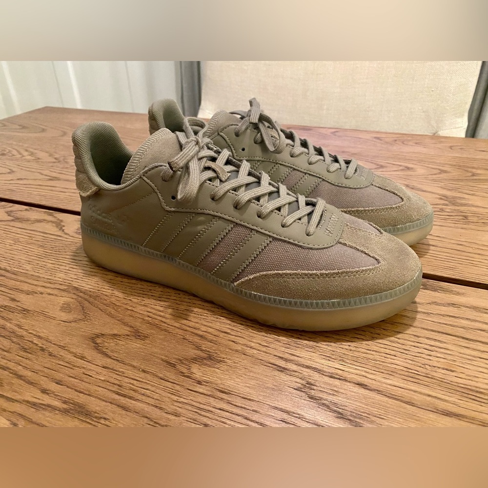 Mens Adidas Samba RM Boost Size 9